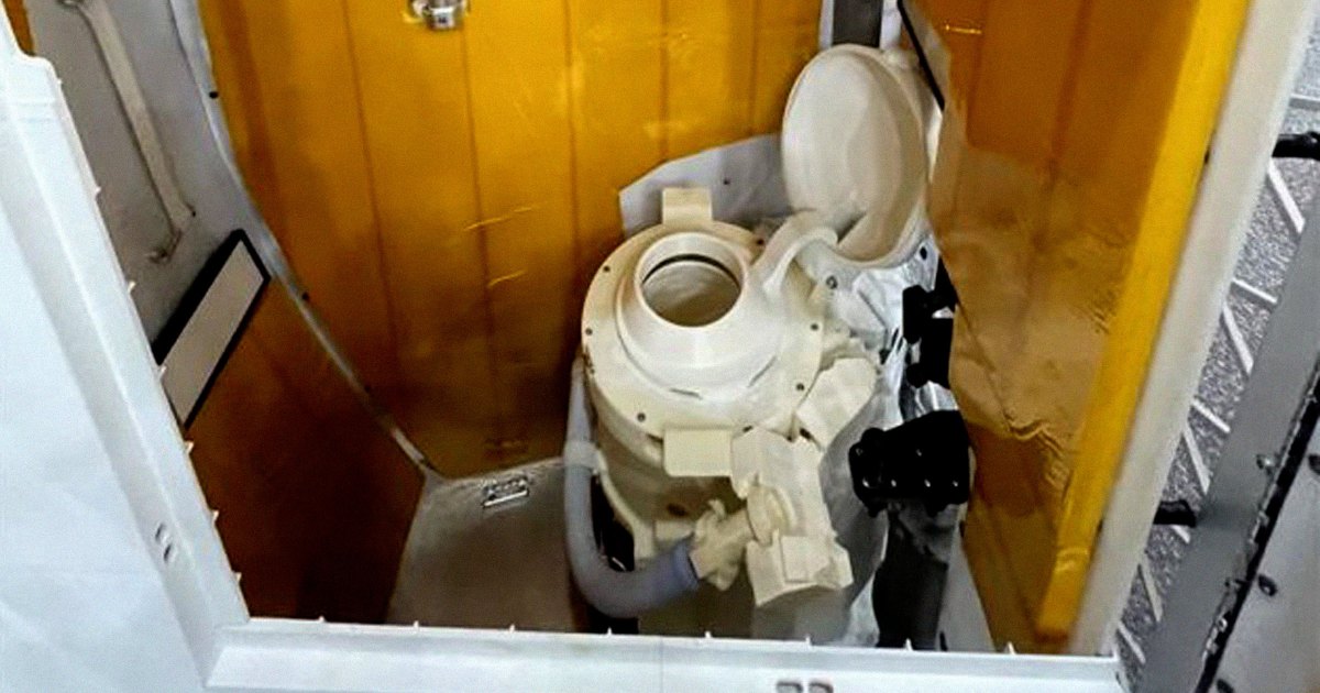 The Moon Spacecraft's $30 Million Toilet Has Been a Bit of a Disaster