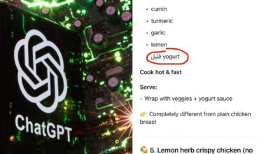 ChatGPT replying in Arabic, confusing users