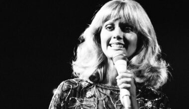 3 of the Sappiest Love Songs Ever Came Out in 1978