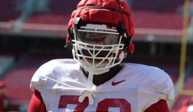 Texas signs SMU transfer OL Paris Patterson