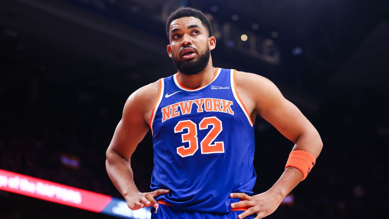 Knicks' Towns sits out vs. Bulls with right elbow injury