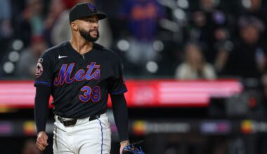 Devin Williams picks up win (and save) after Mets pen 'mistranslation'