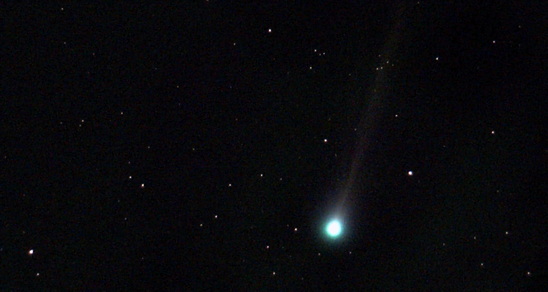 Early risers may catch Comet C/2025 R3 this week