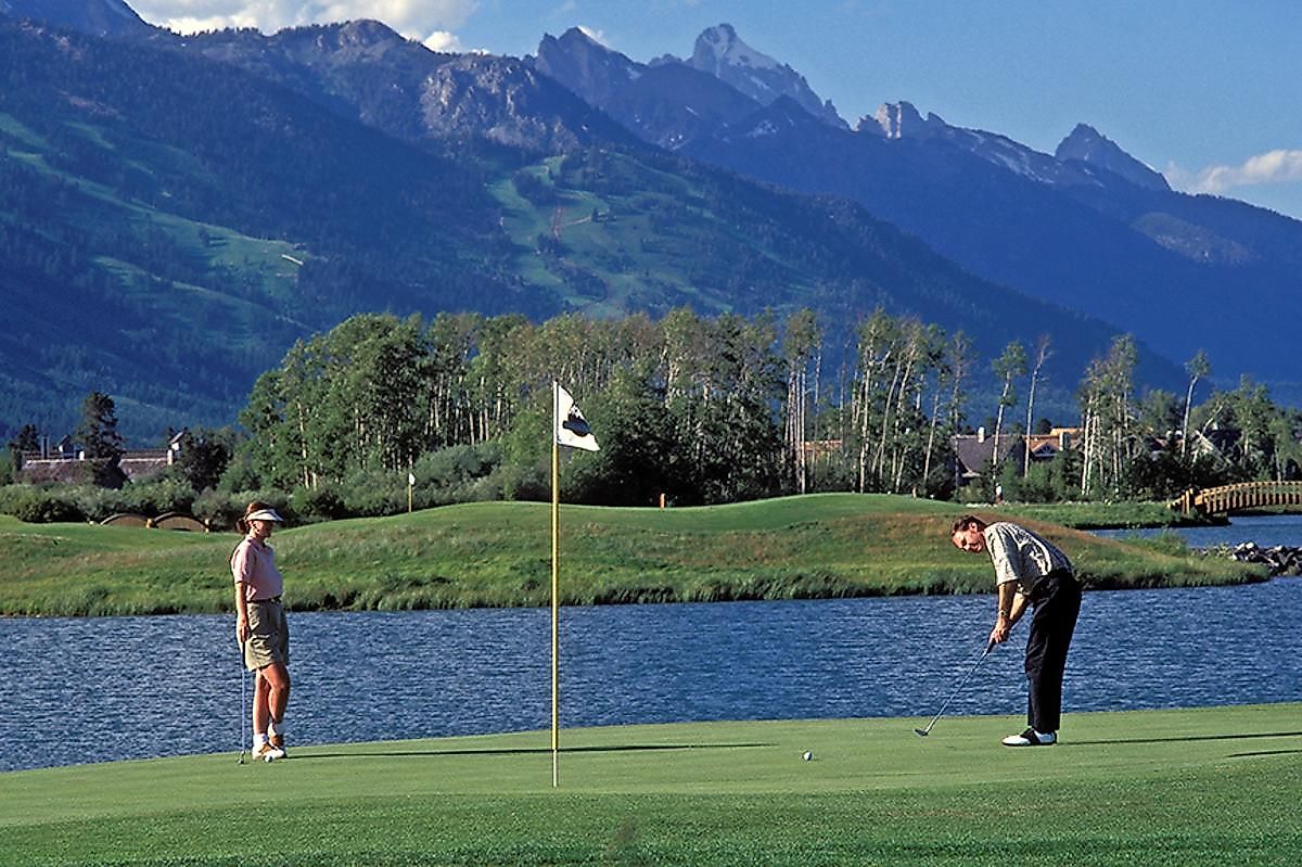 13 Best Golf Courses in Wyoming
