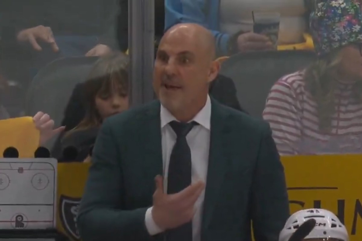 Rick Tocchet fumes after Evgeni Malkin seems to purposefully fire puck into Flyers bench: ‘You almost hit him in the head’