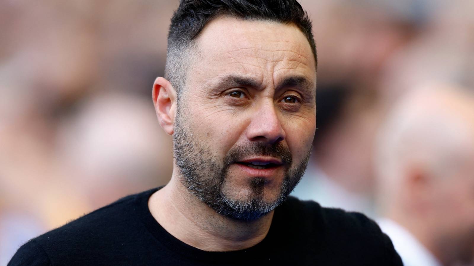 De Zerbi Suffers Tottenham Injury Blow as Star 'Unable to Walk Upstairs'