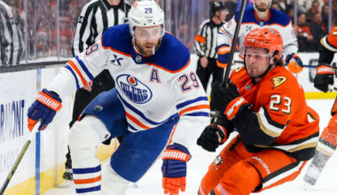 3 Things to Watch: Oilers at Ducks, Game 3 of Western Conference 1st Round