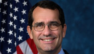 Schmidt urges time to successfully finish war in Iran: ‘However we got here, we are here’