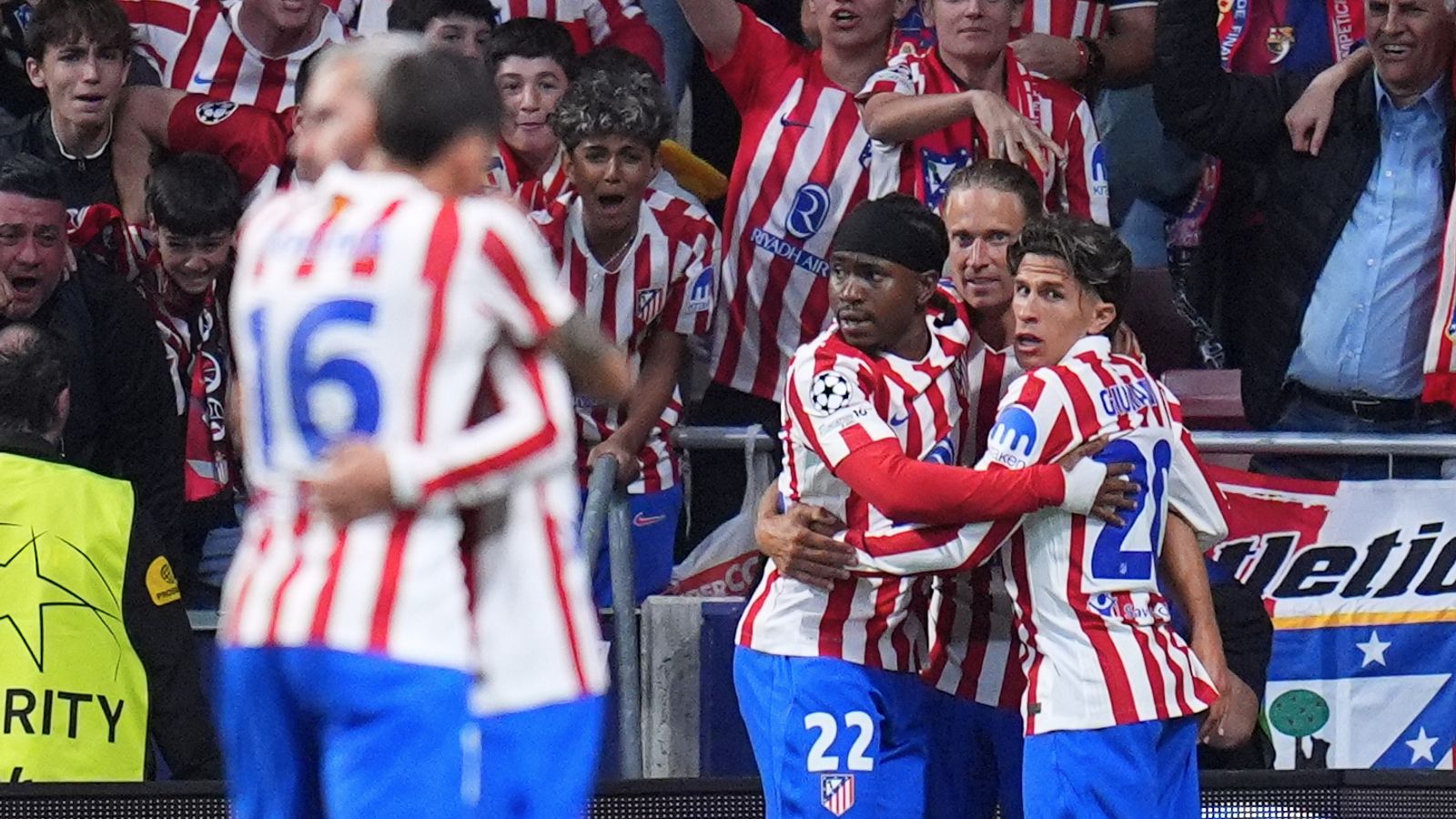 Atletico Madrid's Ademola Lookman celebrates with teammates after scoring his side's opening goal during the Champions League quarterfinal second leg soccer match between Atletico Madrid and Barcelona in Madrid, Spain, Tuesday, April 14, 2026. (AP Photo/Manu Fernandez)
