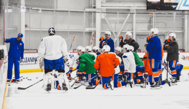 Hiring DeBoer with 4 games left was chance Islanders couldn't pass up