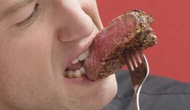 Study Links Eating More Meat to Lower Dementia Risk, But Only in One Group : ScienceAlert