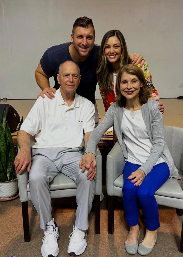 (L-R) Tim Tebow, Demi-Leigh Tebow, Bob Tebow and Pam Tebow.