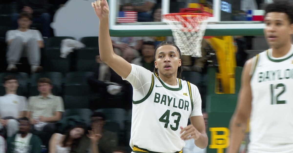 Baylor's Cameron Carr declares for NBA Draft