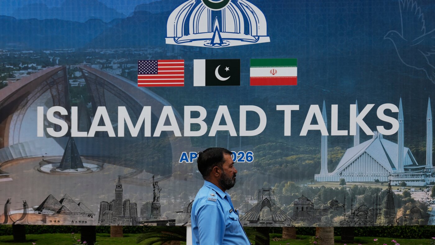 U.S.-Iran peace talks begin in Islamabad after weeks of frantic diplomacy : NPR