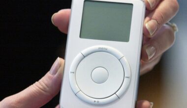 iPod revival: Secondhand sales surge for Apple's digital musical player