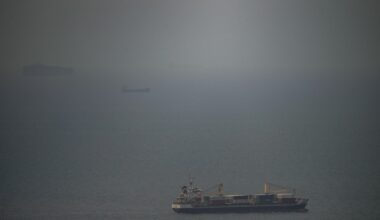 Trump issues 'shoot and kill' order against Iranian small boats in Strait of Hormuz
