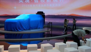 Photos show China’s automakers unveiling the future of driving at Beijing auto show