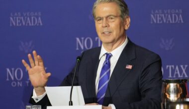 US extends waiver on Russian oil sanctions