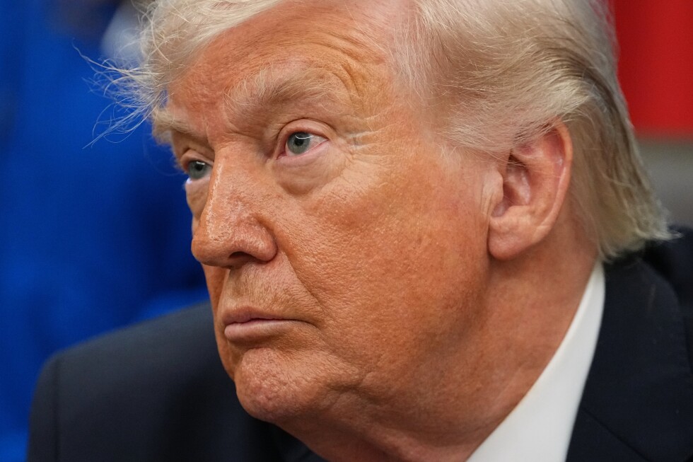 New Trump order aims to give more people access to retirement savings plans