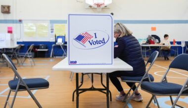 Virginia votes on Democratic redistricting plan for US House