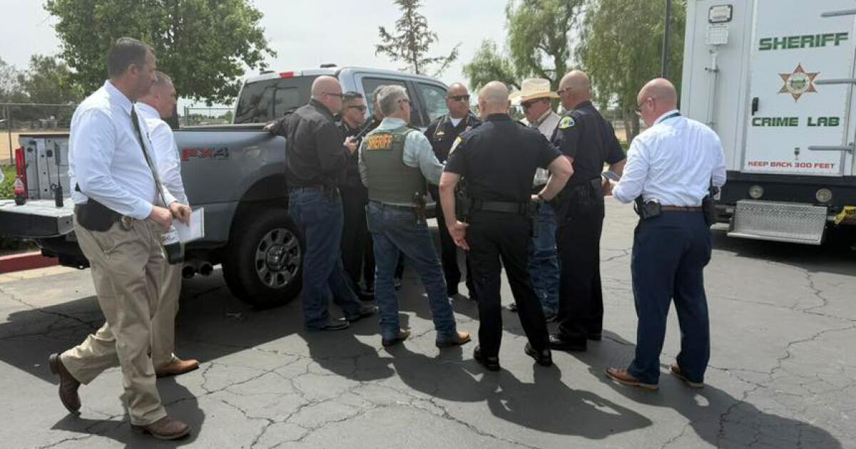 'This is senseless': Detective killed in Porterville barricade, shootout