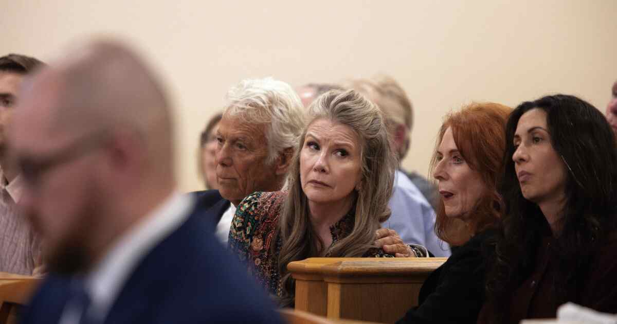 Melissa Gilbert defends 'canceled' husband Timothy Busfield