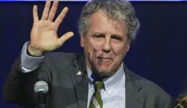 Sherrod Brown Grows His Fundraising Advantage