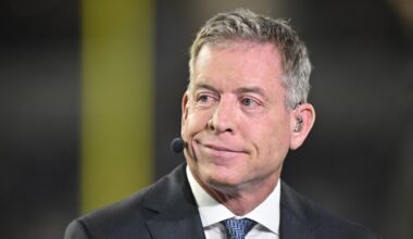 Troy Aikman addresses his new (but still undefined) role with the Dolphins