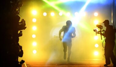 Mike McCarthy avoids "hypotheticals" about QB depth chart if Aaron Rodgers returns