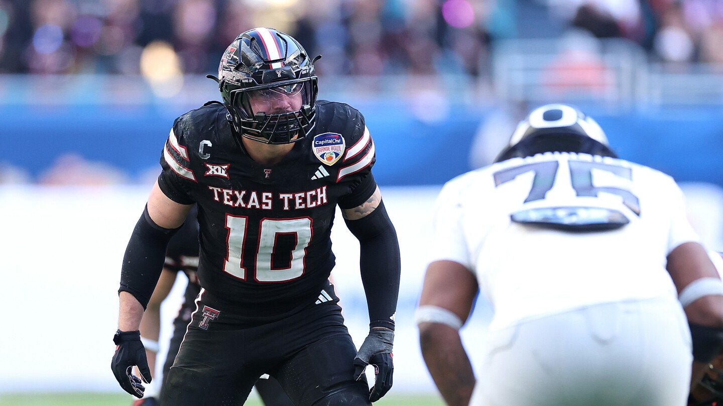 LB Jacob Rodriguez visits with Bengals Friday