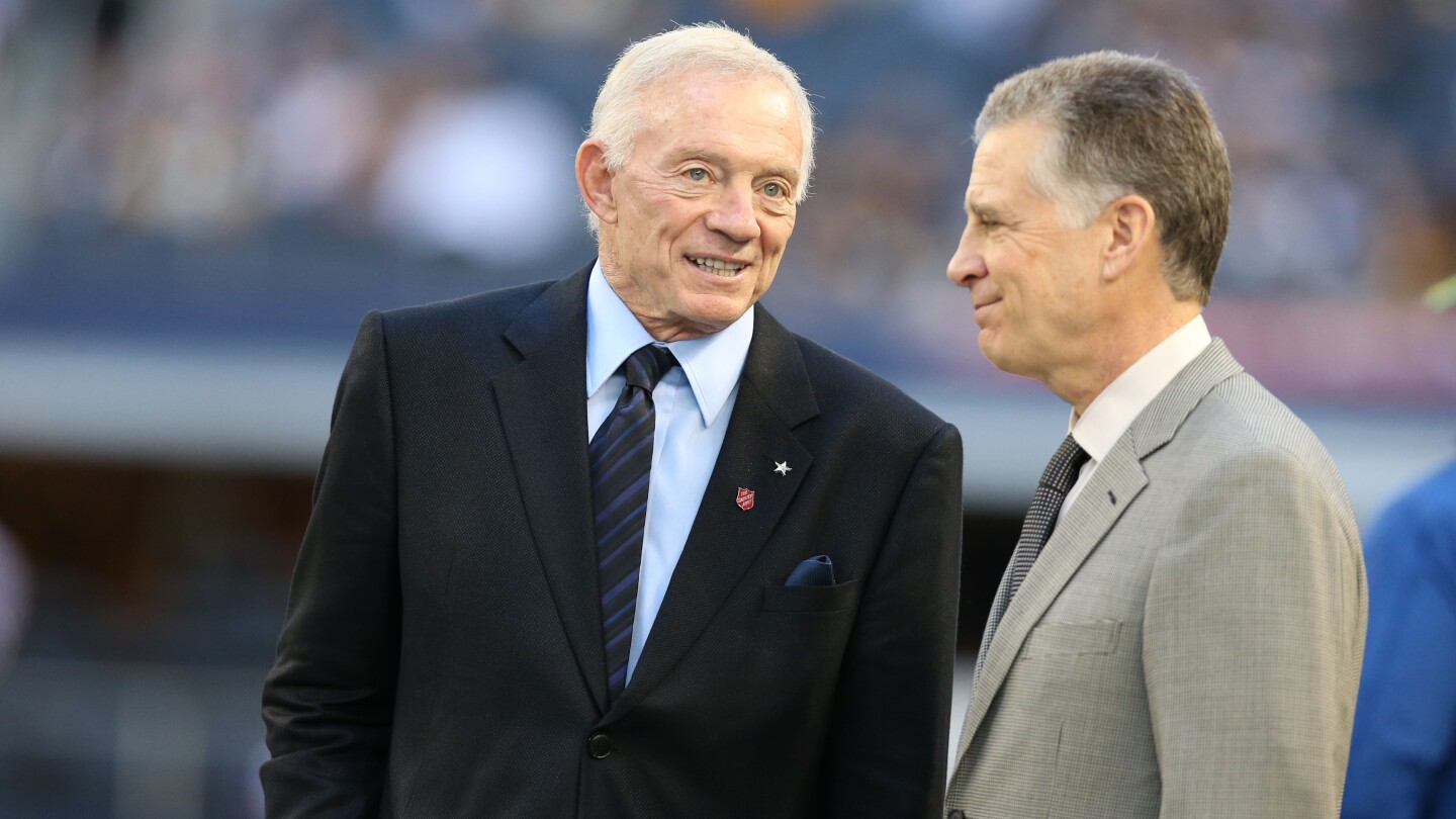 Cowboys dispute report that Steelers were angered by trade down with Eagles