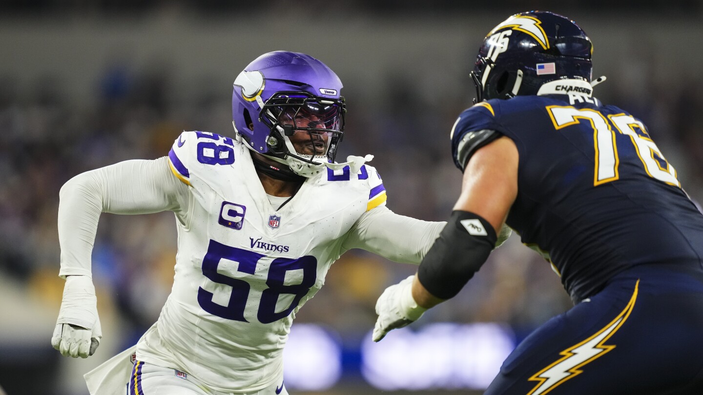 Eagles interested in adding edge rusher, have had talks about Jonathan Greenard