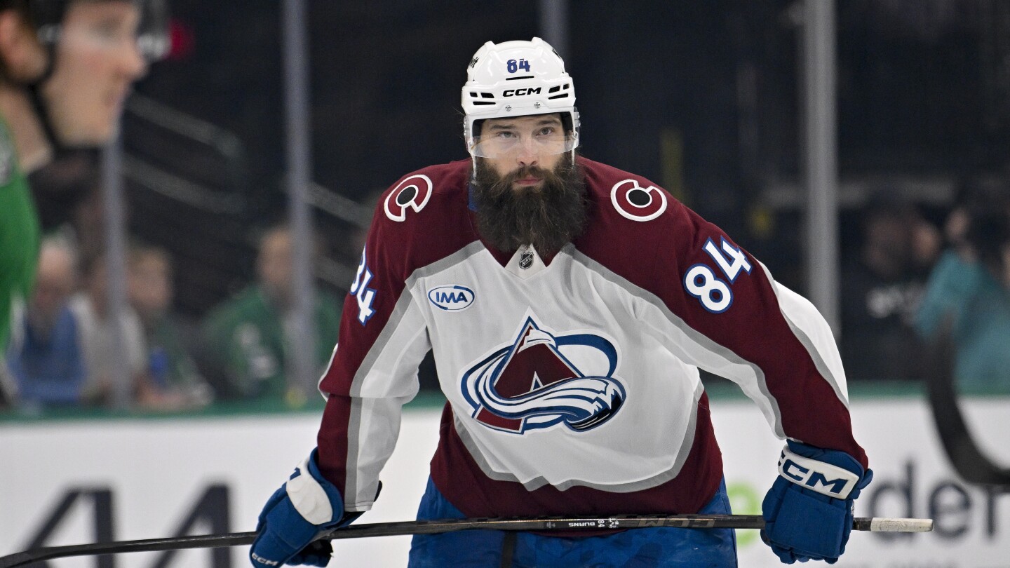 Avs defenseman Brent Burns becomes second in NHL history to skate in 1,000 consecutive games