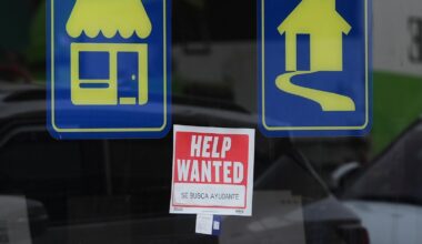 US filings for jobless aid jump to 219,000 last week but remain within stable range