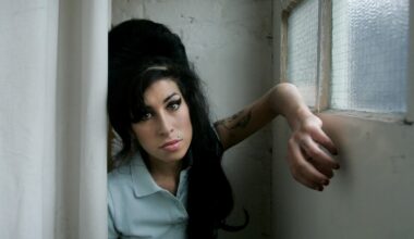 Amy Winehouse's father loses legal bid for funds friends made selling her memorabilia
