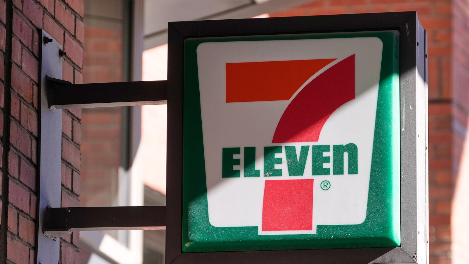7-Eleven expects to close hundreds of its stores in North America this year