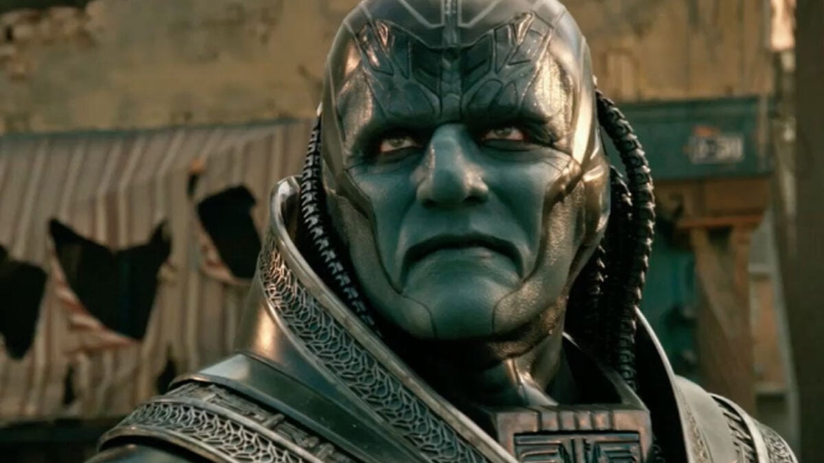 Apocalypse' to Work With Top Tier Actors—Instead, He Got a Cooling Tent