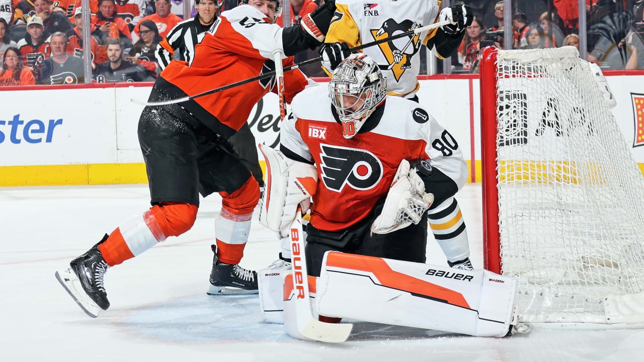 Vladar game-time decision for Flyers against Penguins in Game 4
