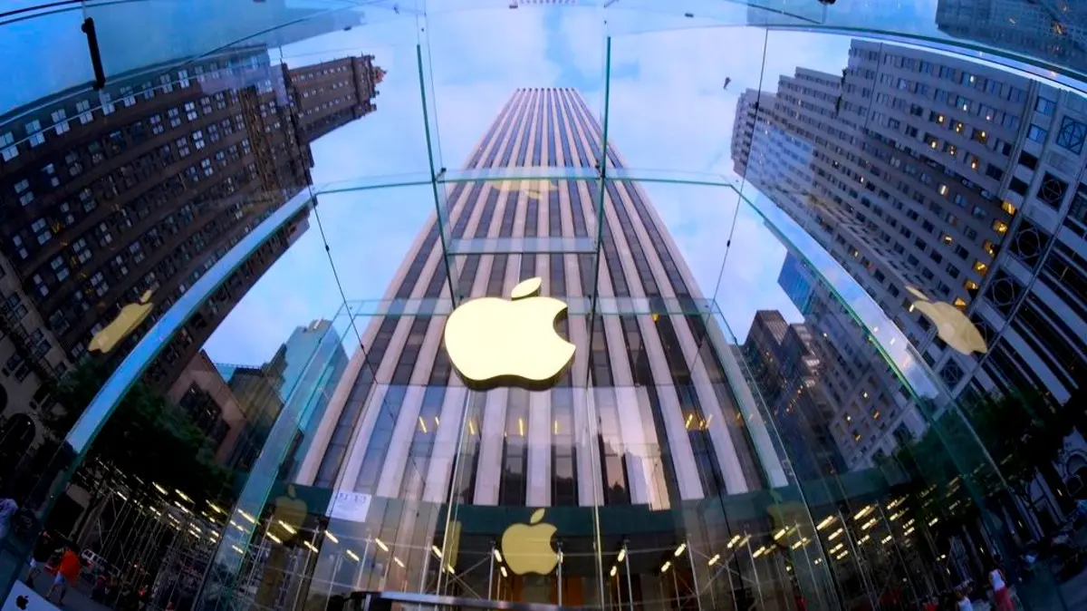 iOS 26.4.1 release patches security gaps to prevent cyberattacks