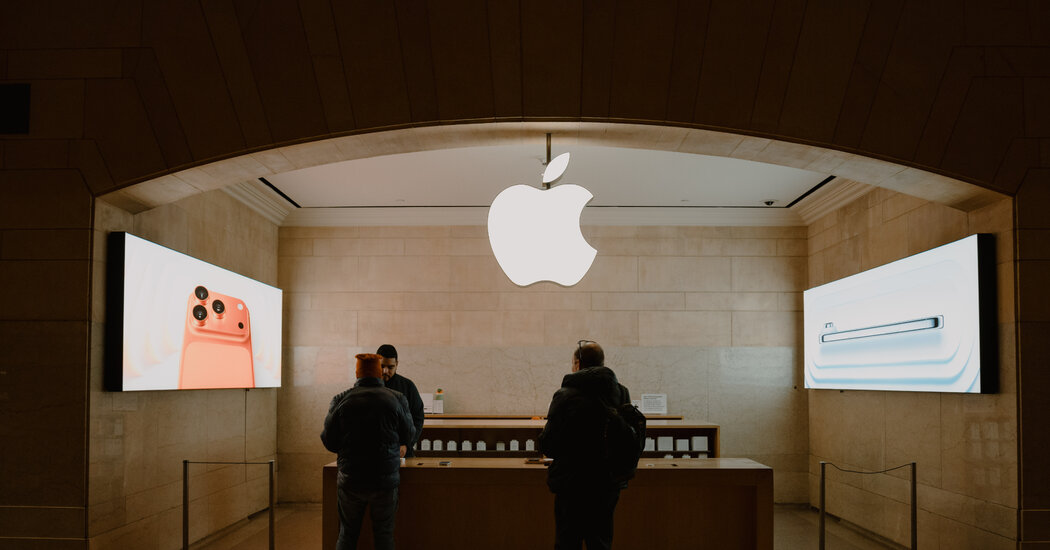Apple Reaches $250 Million Settlement Over Claims It Misled People on A.I.