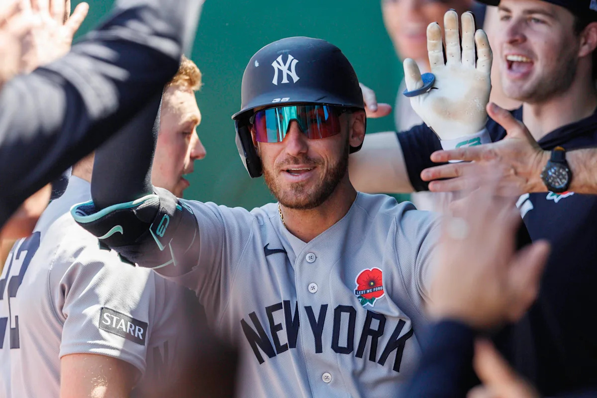 Royals snatch defeat from jaws of victory in 4-3 loss to Yankees