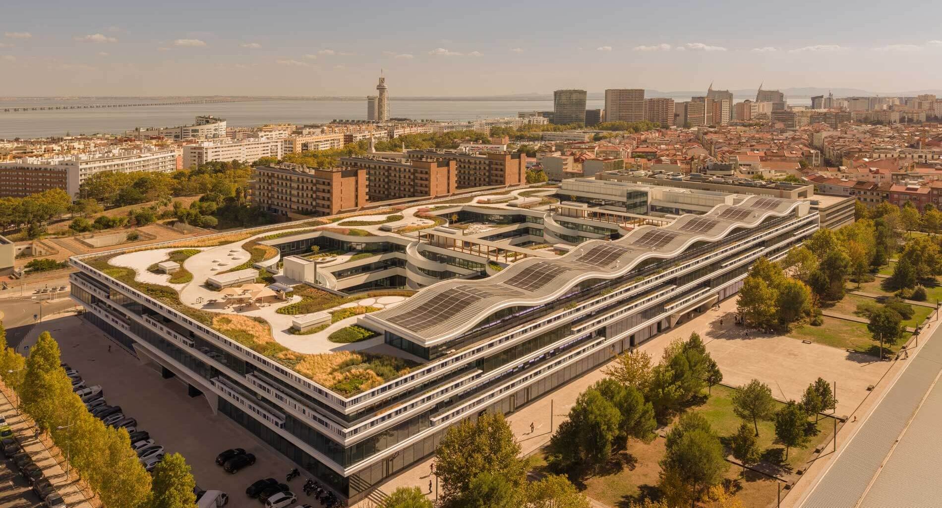 KPF, S+A, LJ-Group complete Oriente Green Campus