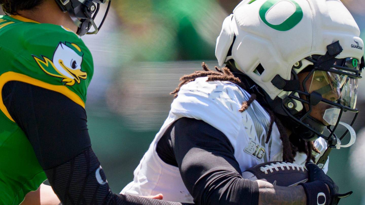 Dylan Raiola’s move from Nebraska to Oregon could be backfiring in brutal fashion