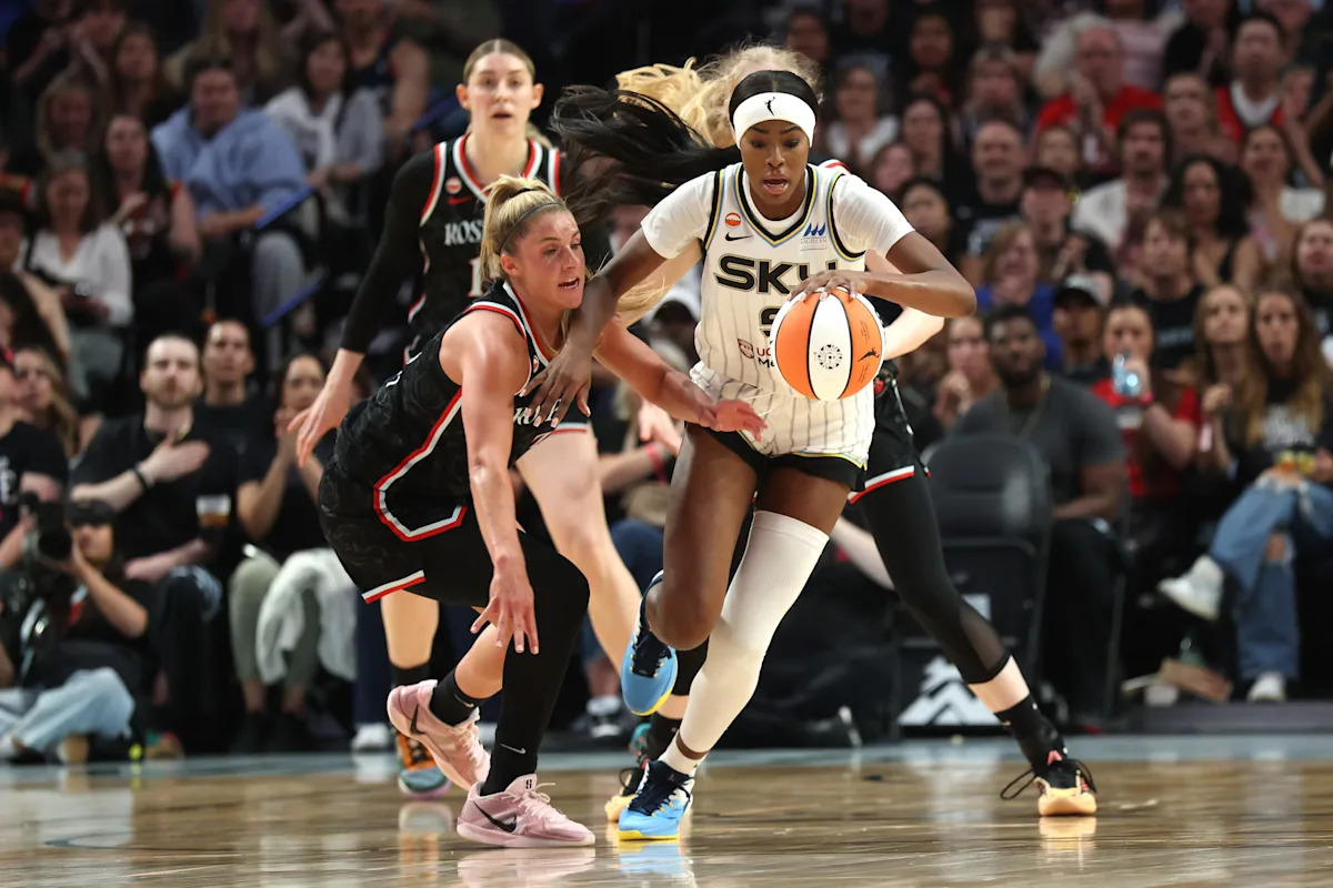 Rickea Jackson plays 36 minutes for Chicago on WNBA opening day