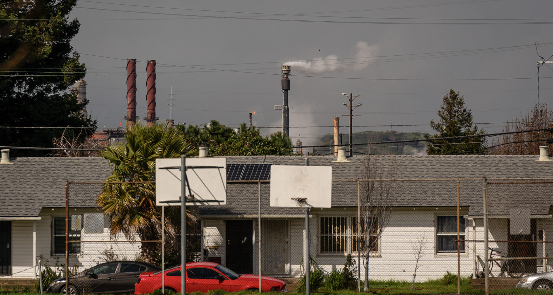 California may give Big Oil billions in free climate permits