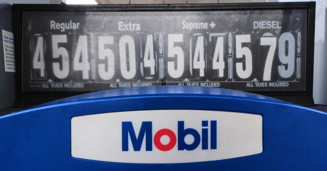 Oil Prices Edge Down While Stock Futures Inch Up