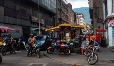 U.S. Allows Venezuela to Begin Debt Restructuring Process