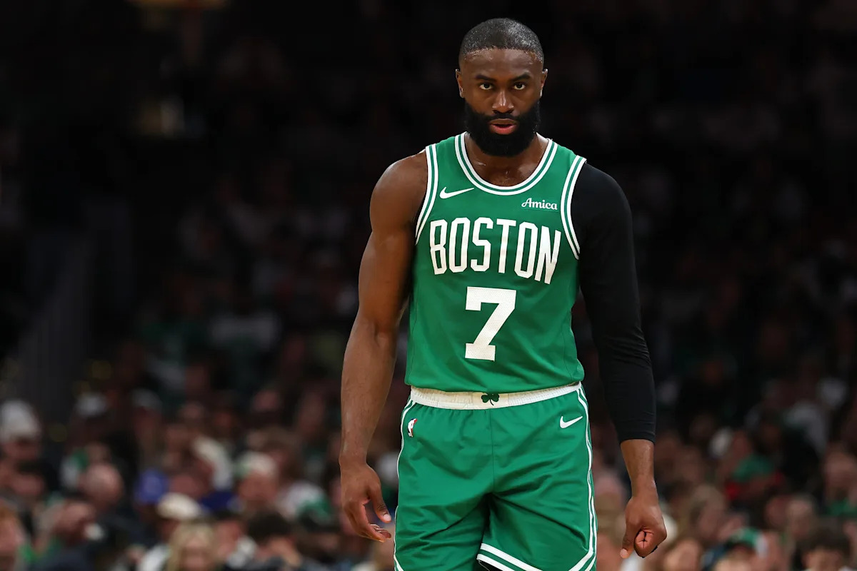Jaylen Brown tells Stephen A. Smith to 'retire' after heat over 'favorite season' comment