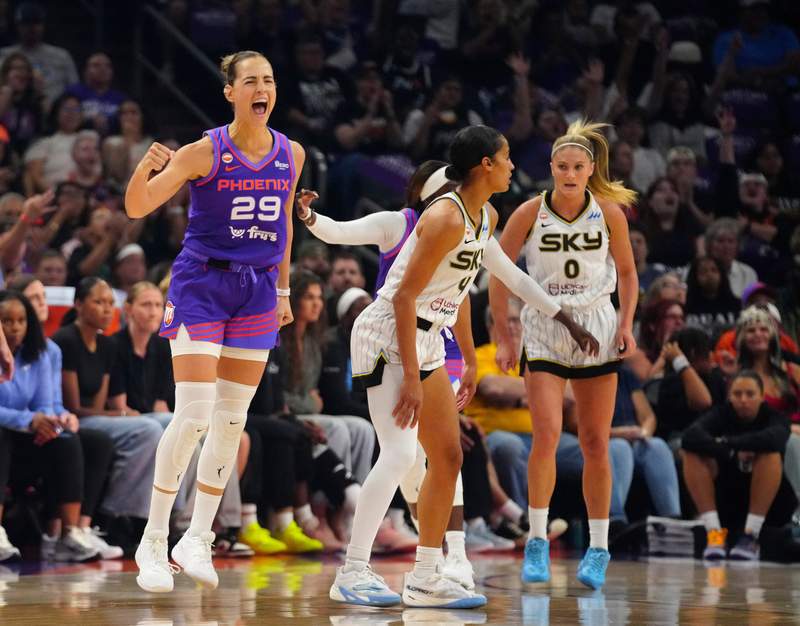 Phoenix Mercury put defensive identity back on display vs. Chicago Sky