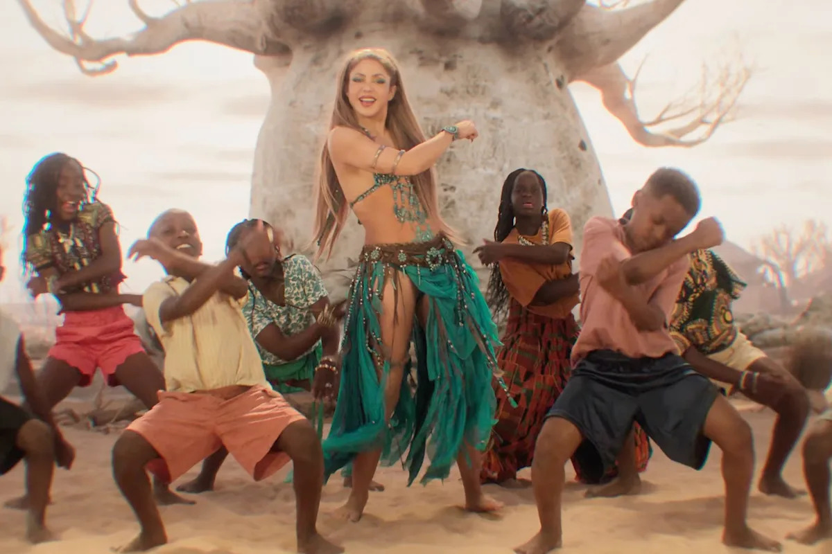 Shakira & Burna Boy Drop ‘Dai Dai’ Video Featuring Cameos From World Cup Winners Messi & Mbappé: Watch